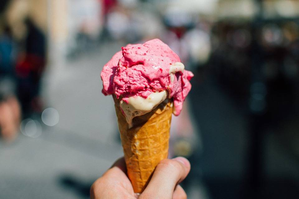 Comment booster les ventes de son glacier en été ?